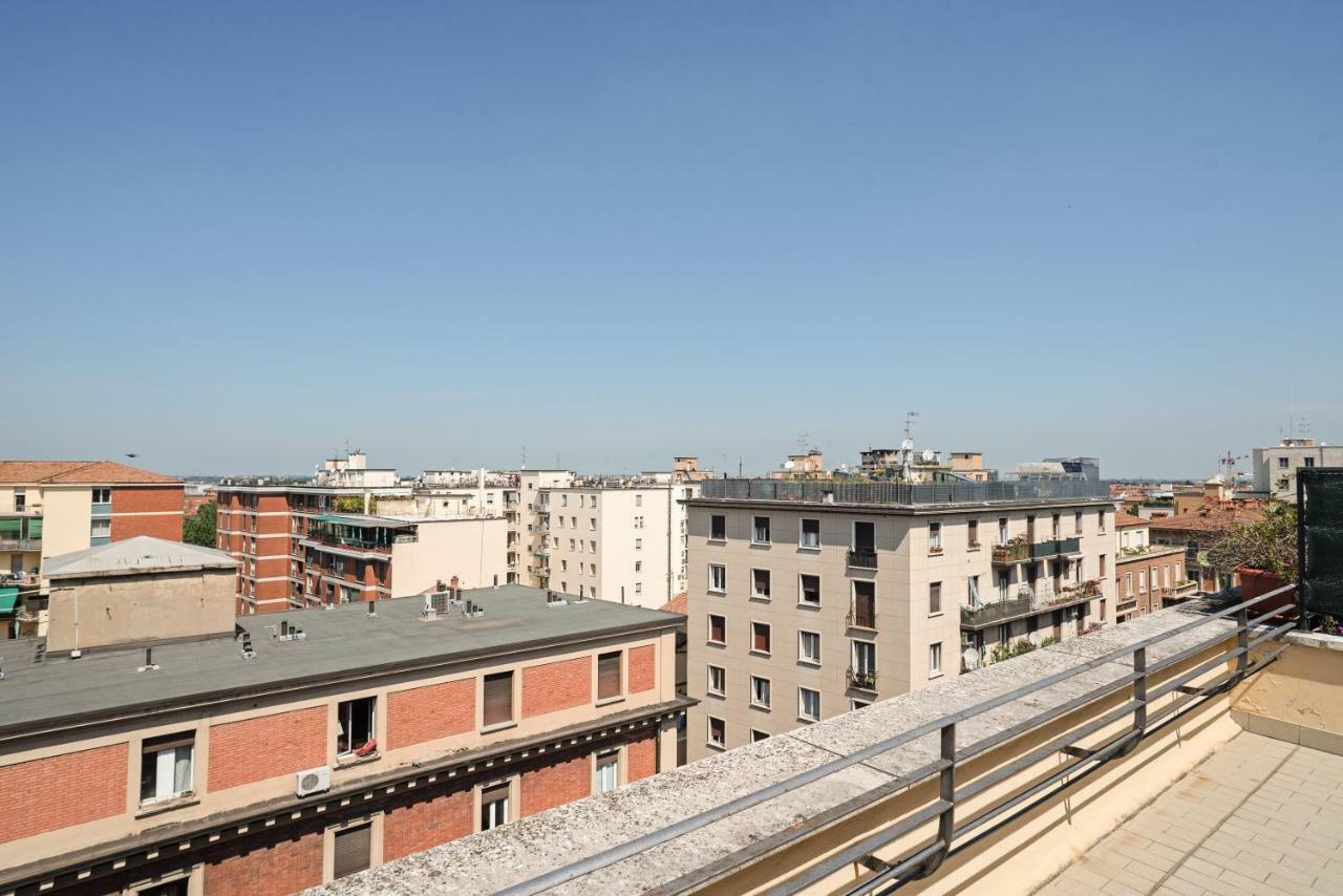 Bologna Railway Station Flat Apartamento Exterior foto